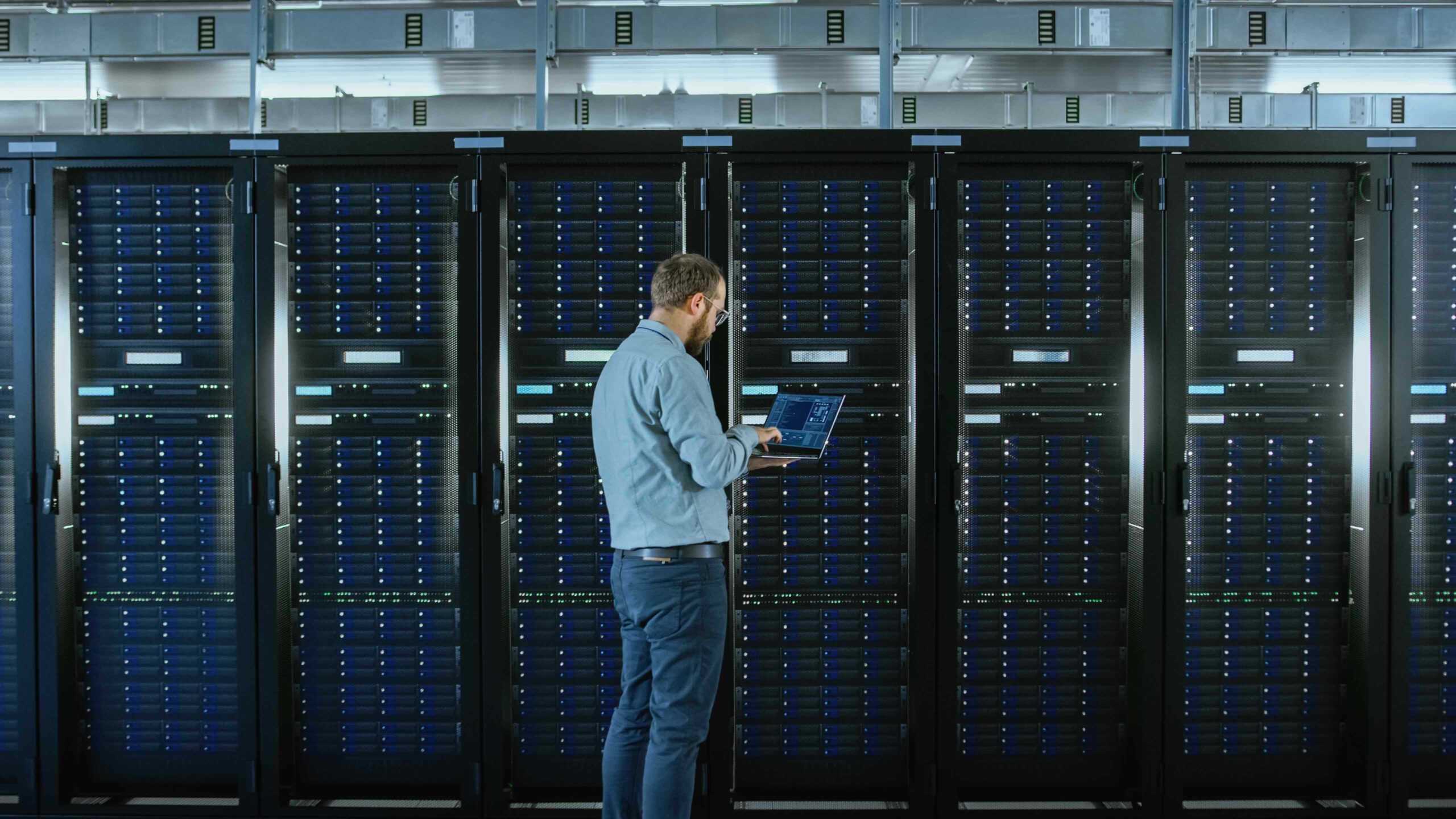 Data Hack – Why Consider Data Center Consolidation Benefits?